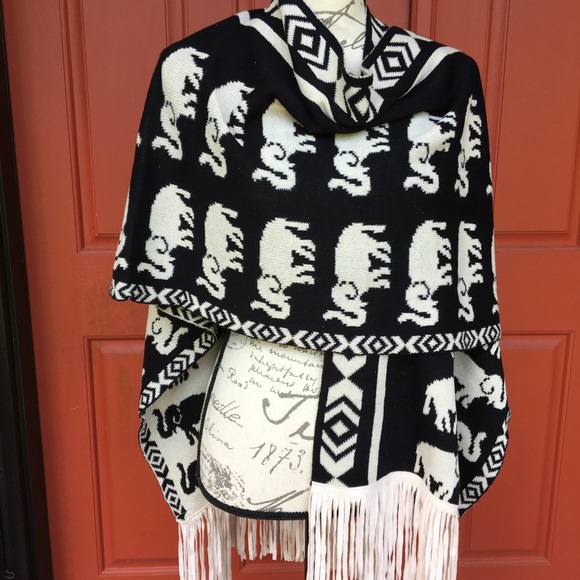 Wrap W/Long Fringe - Picture 2 of 6